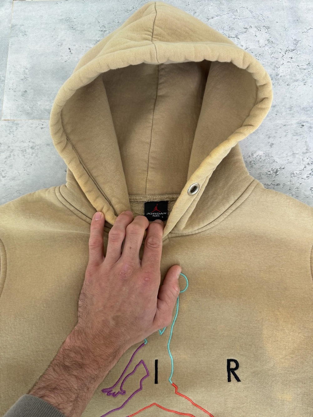 Jordan Air Embroidered Hoodie Tan Beige Pullover Sweatshirt Men’s Large - Picture 4 of 9